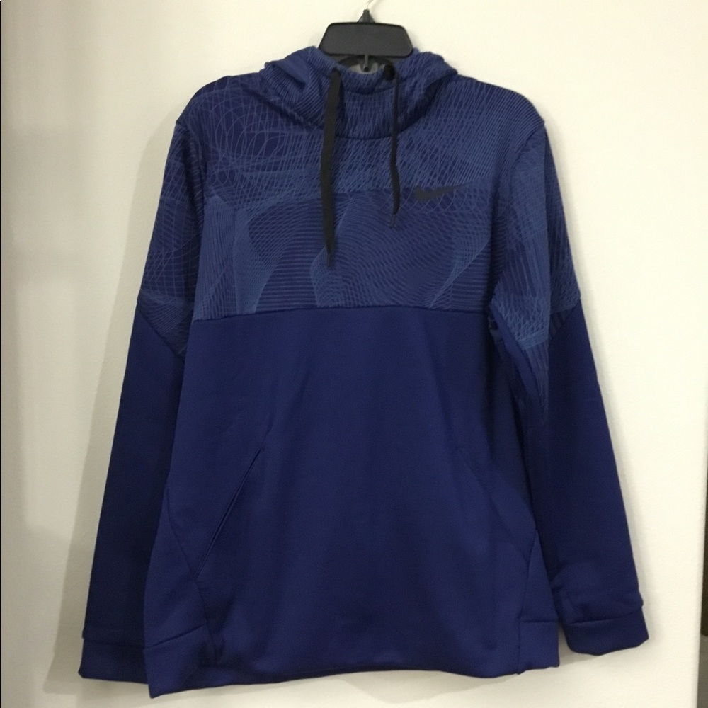 Nike Dri Fit pullover hoodie